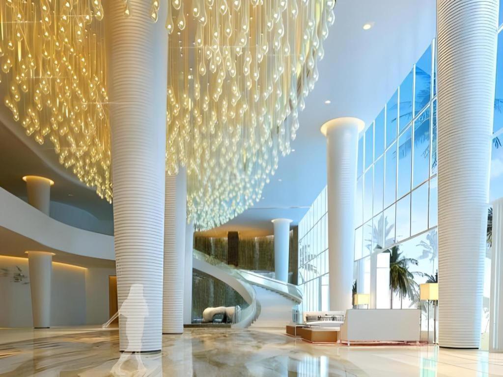 Wyndham Garden Hotel Lingshui  Exterior photo